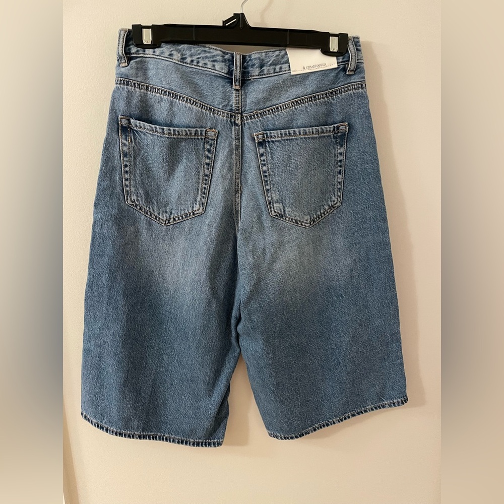 Women’s Blue Denim Bermuda Shorts from Stradivarius